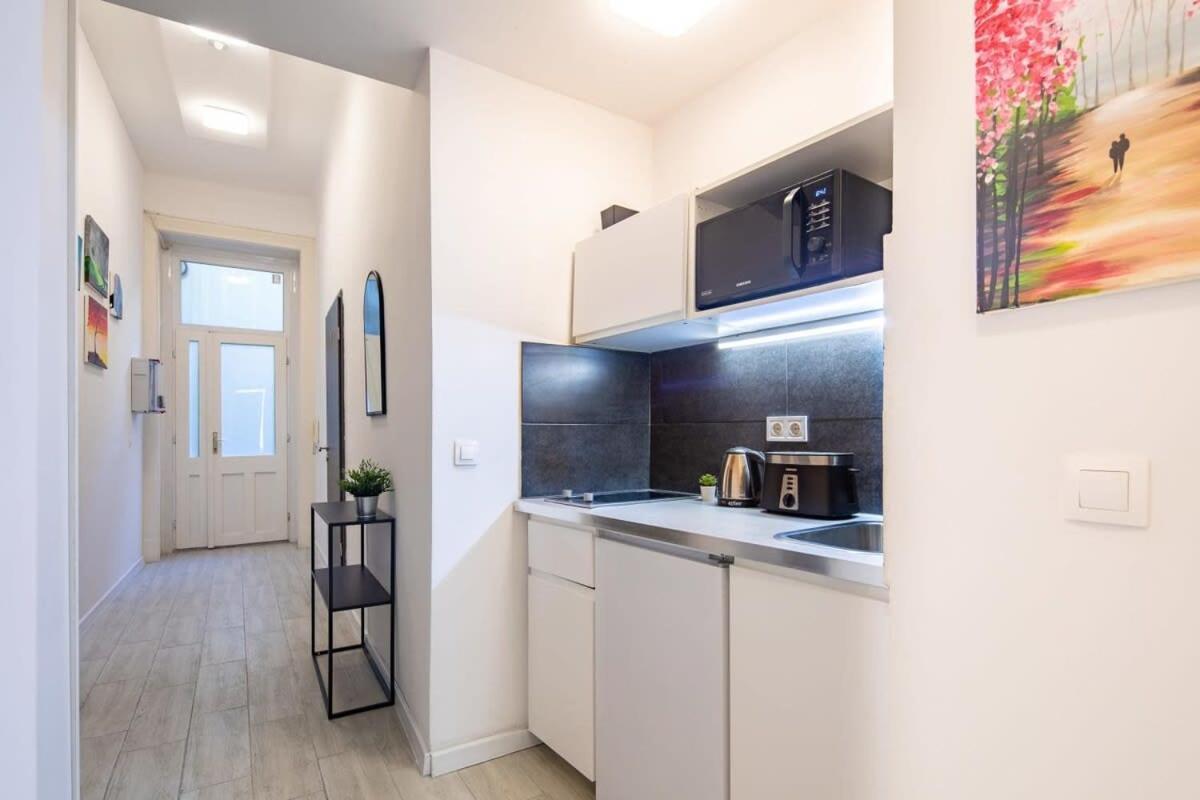 Central Room For Solo Traveller Budapest Luaran gambar